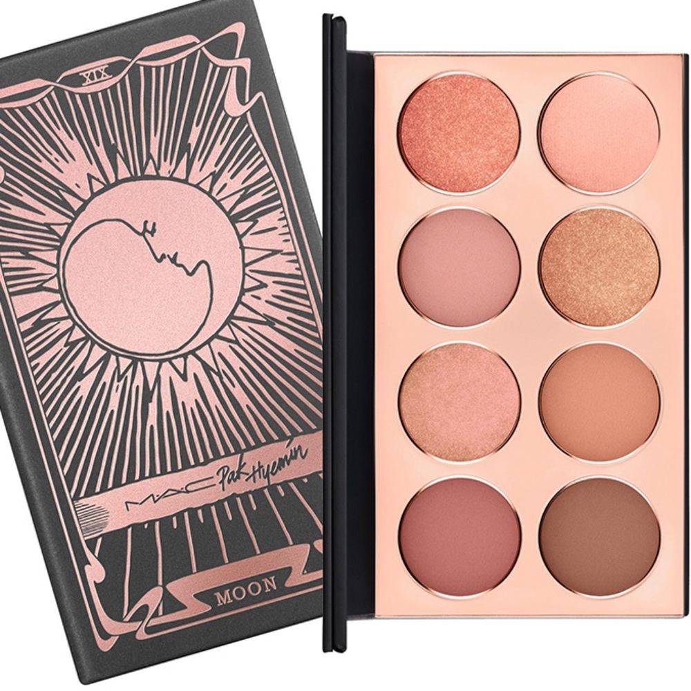 MAC X PONY PARK Hocus Pocus Eyeshadow Palette